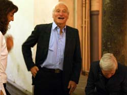 08 0502 magro in giacca